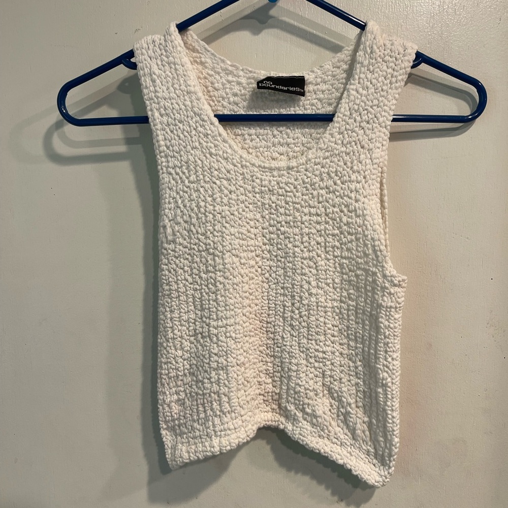Women’s no boundaries tank top